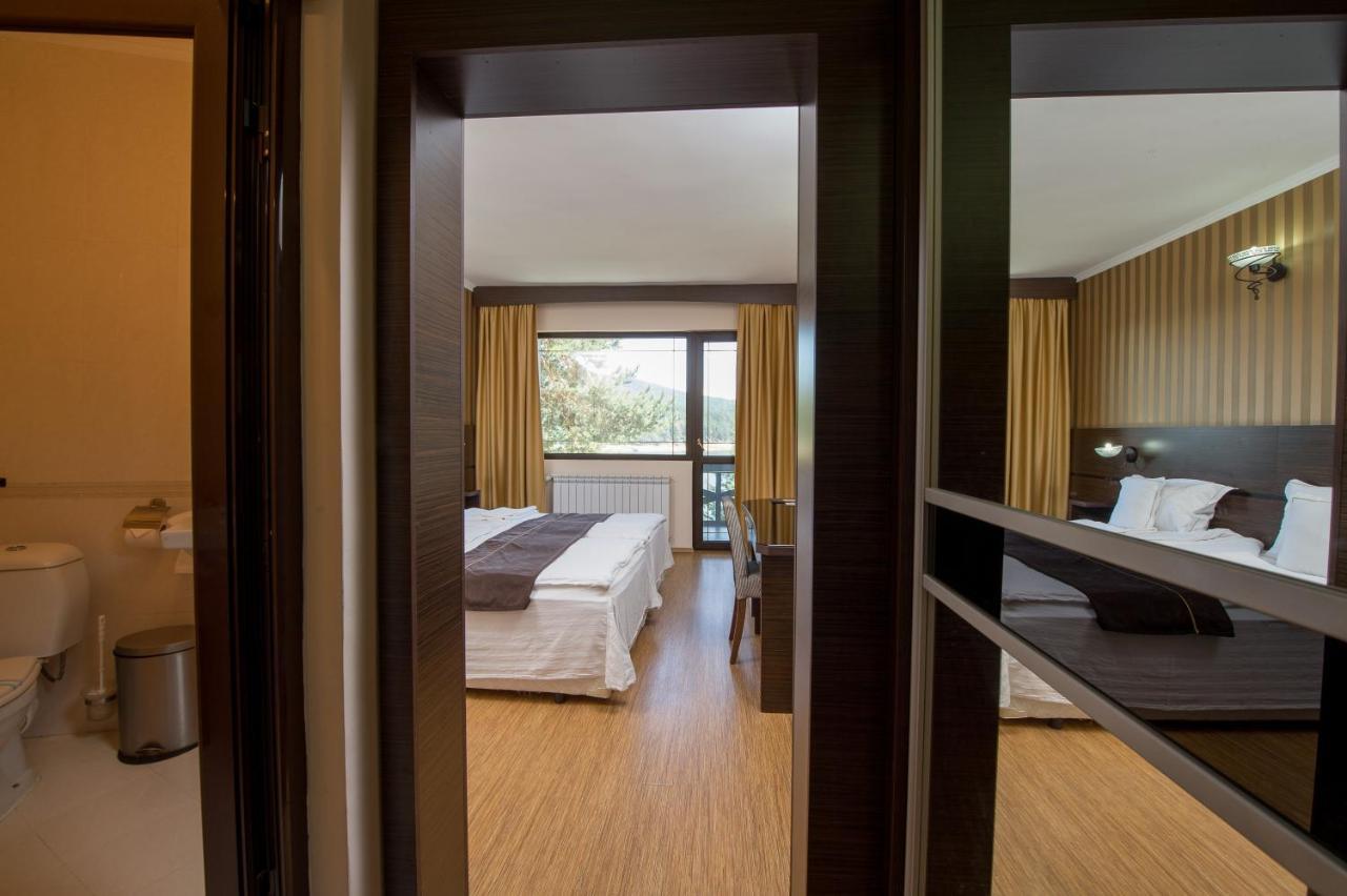 Family Hotel Hebar Батак Екстер'єр фото