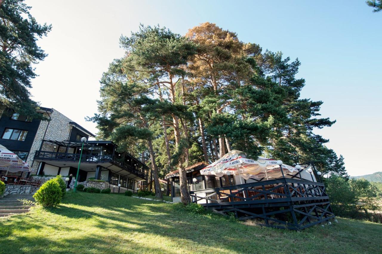 Family Hotel Hebar Батак Екстер'єр фото