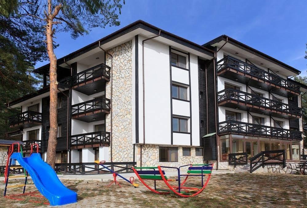 Family Hotel Hebar Батак Екстер'єр фото