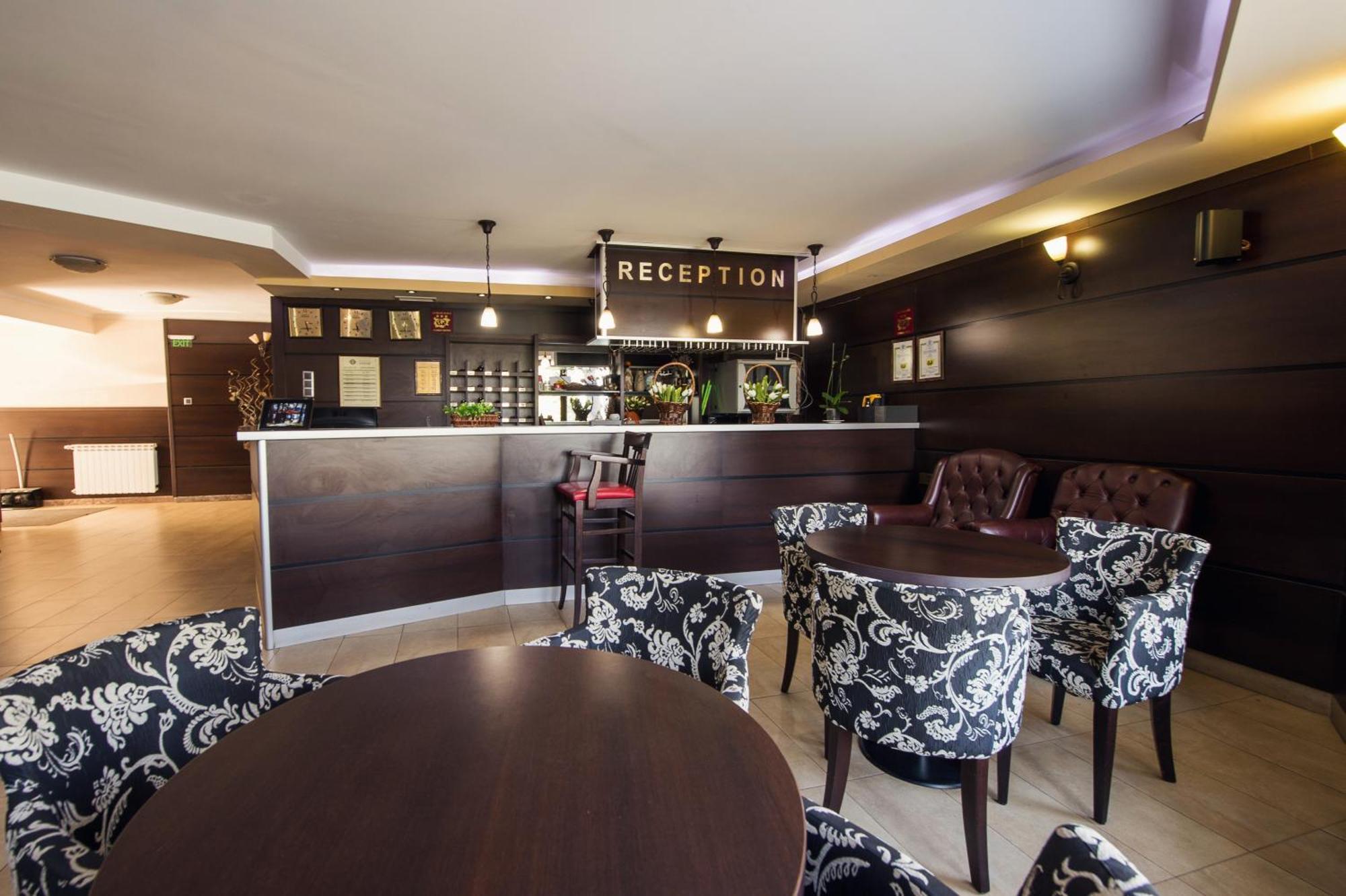 Family Hotel Hebar Батак Екстер'єр фото